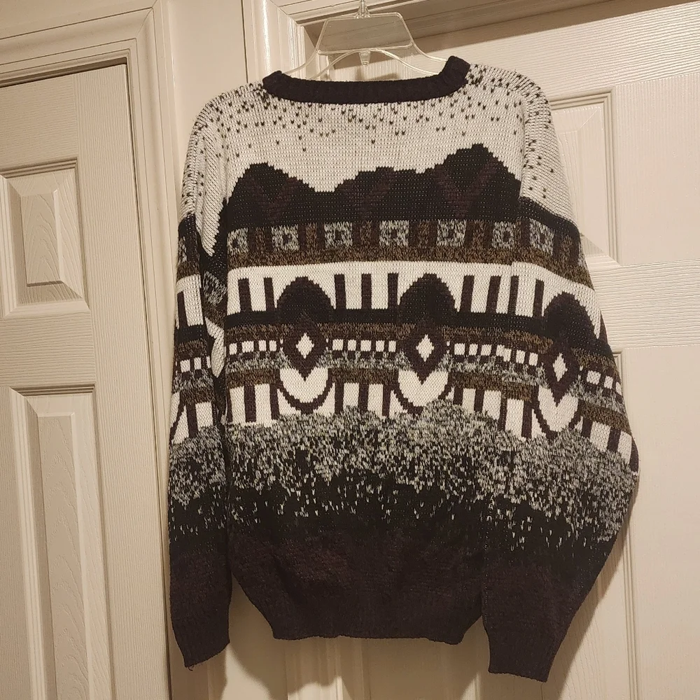 Vintage 90s unisex crewneck knit sweater by Today's News. Size large - Picture 2 of 6